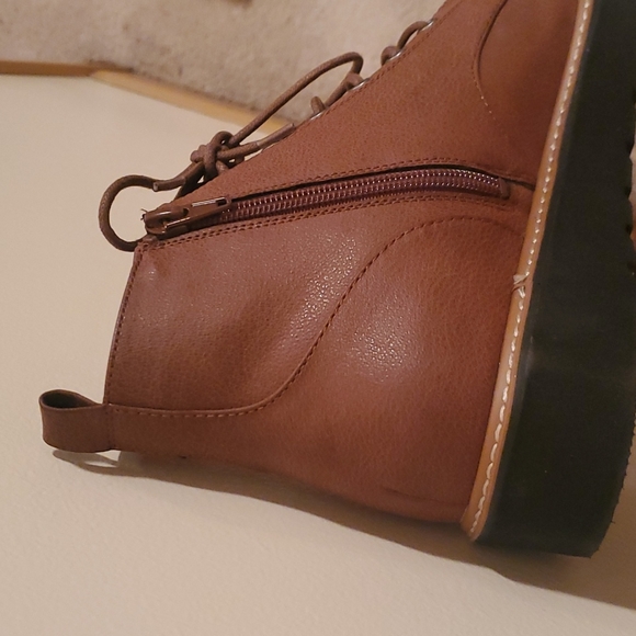 Naturalizer Tie-up Booties - Picture 6 of 9